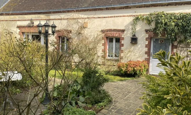 MANDATAIRE IMMOBILIER pour vente de  MAISON BOURGEOISE AUX PORTES DU PERCHE (1H15 DE PARIS)